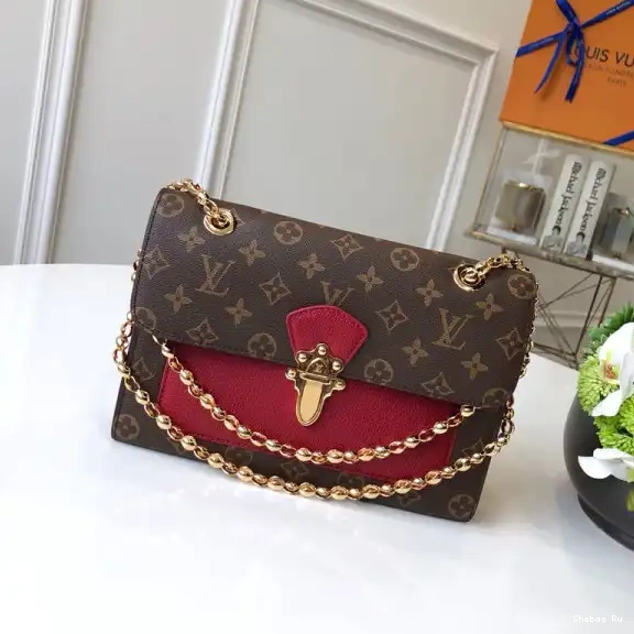 Vuitton Louis VICTOIRE 0623